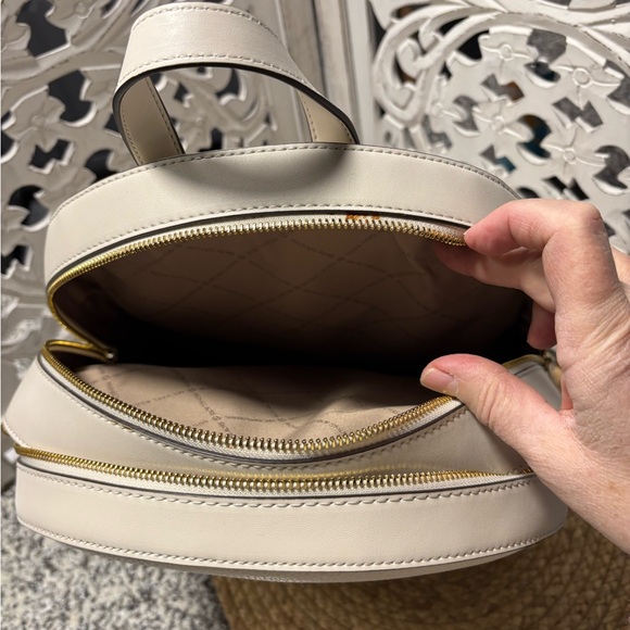 Michael Kors Light Cream Backpack - Picture 8 of 15